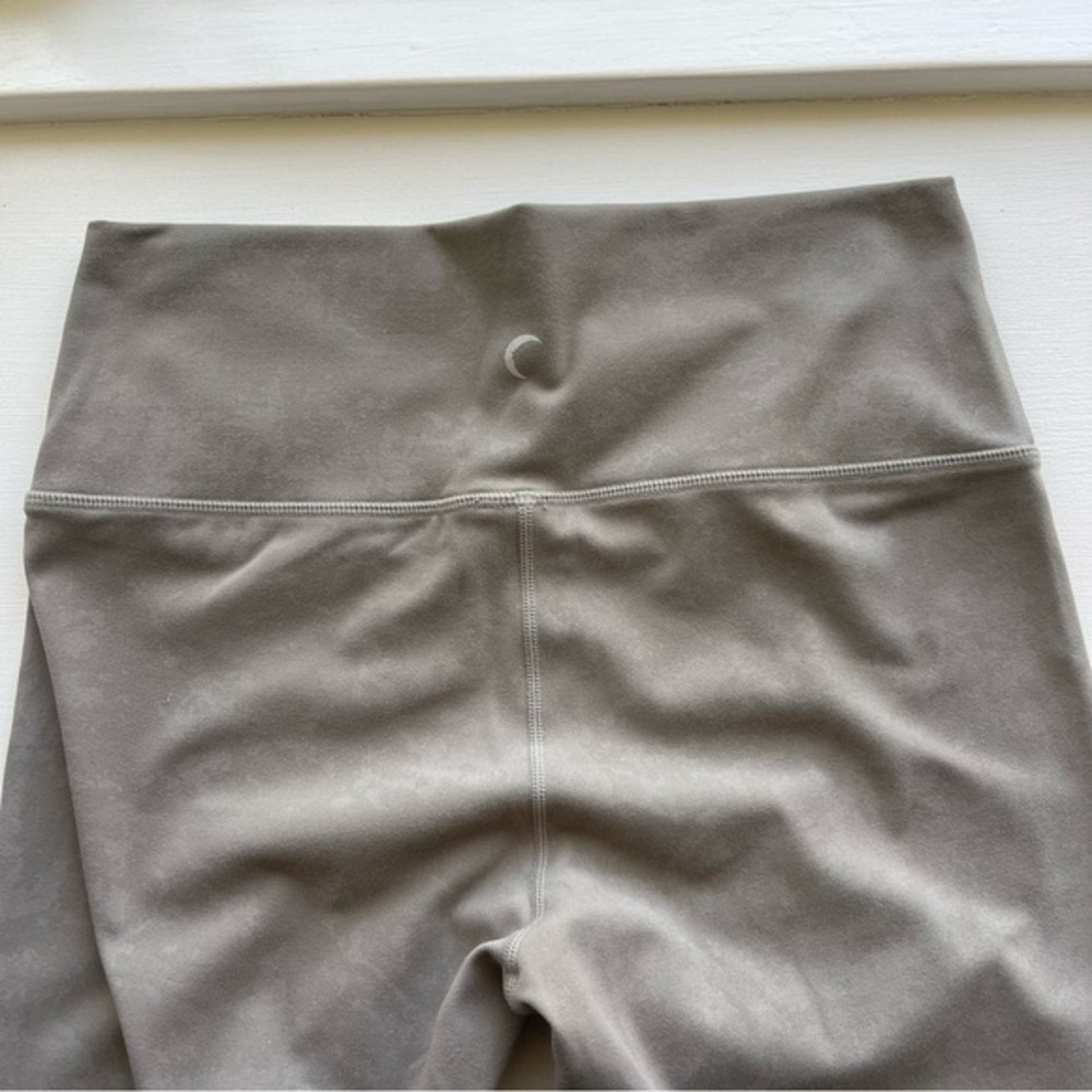 ZYIA Active Grey Concrete Smooth Hi-Rise 78 24" Leggings Size 6-8